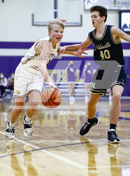 Thumbnail 2 in Noblesville @ Guerin Catholic photogallery.