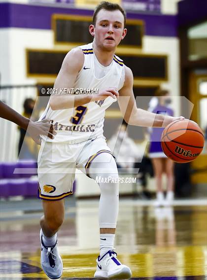 Thumbnail 2 in Noblesville @ Guerin Catholic photogallery.