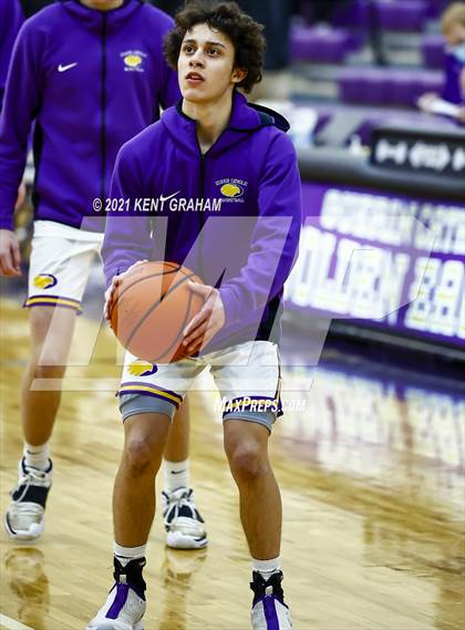Thumbnail 1 in Noblesville @ Guerin Catholic photogallery.