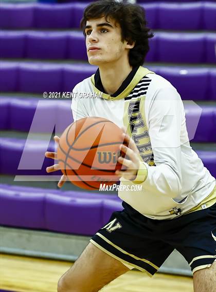 Thumbnail 2 in Noblesville @ Guerin Catholic photogallery.