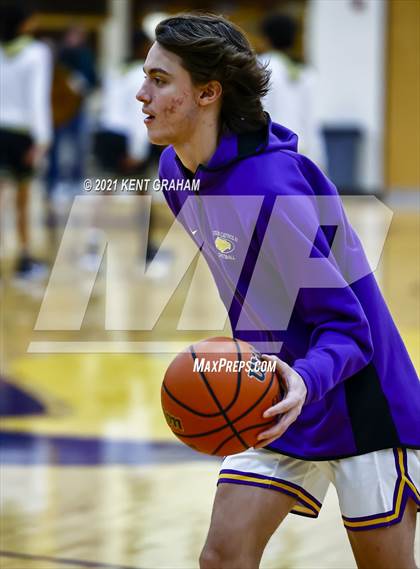 Thumbnail 2 in Noblesville @ Guerin Catholic photogallery.