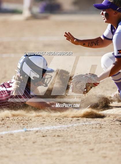 Thumbnail 1 in Arvada West vs Horizon (CHSAA 5A Sweet 16) photogallery.