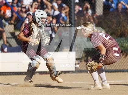 Thumbnail 3 in Arvada West vs Horizon (CHSAA 5A Sweet 16) photogallery.