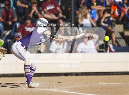 Thumbnail 2 in Arvada West vs Horizon (CHSAA 5A Sweet 16) photogallery.
