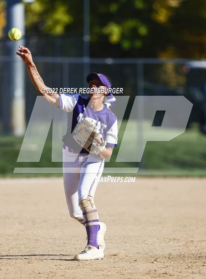 Thumbnail 3 in Arvada West vs Horizon (CHSAA 5A Sweet 16) photogallery.