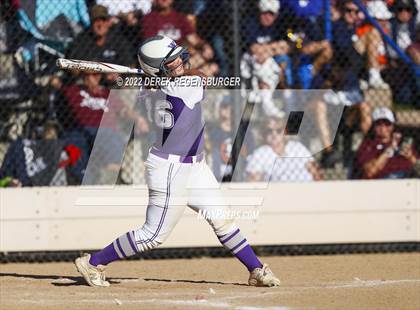 Thumbnail 2 in Arvada West vs Horizon (CHSAA 5A Sweet 16) photogallery.