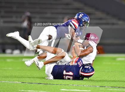 Thumbnail 2 in Heights @ Cypress Springs photogallery.