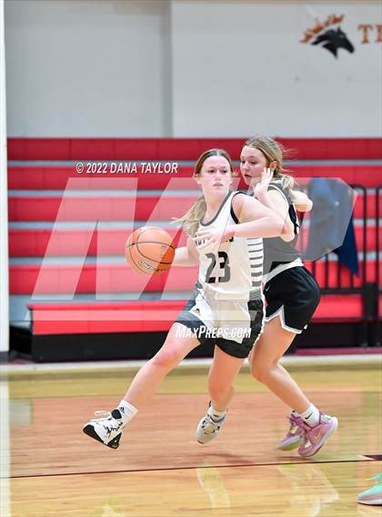 Thumbnail 2 in Gordon vs Graford (Hico Tournament) photogallery.