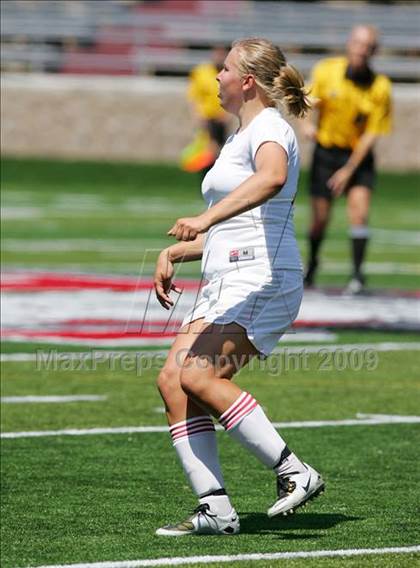 Thumbnail 3 in Central Catholic vs. Ripon (CIF SJS D5 Final) photogallery.