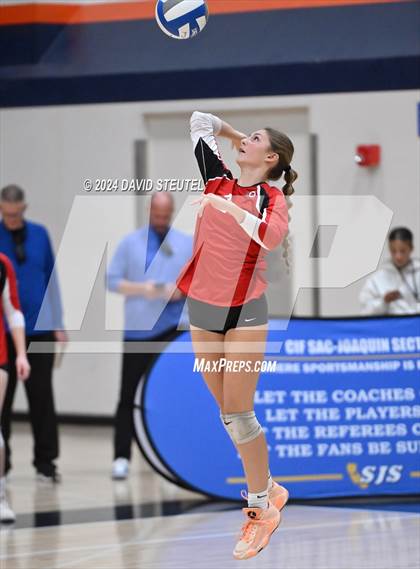 Thumbnail 2 in Liberty Ranch vs. Ripon (CIF SJS D4 Final) photogallery.