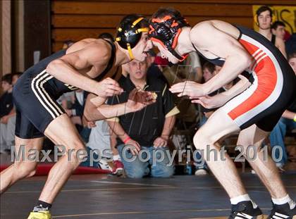 Thumbnail 1 in Shelton vs Hand  (Trumbull Duals Meet) photogallery.