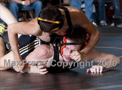 Thumbnail 1 in Shelton vs Hand  (Trumbull Duals Meet) photogallery.