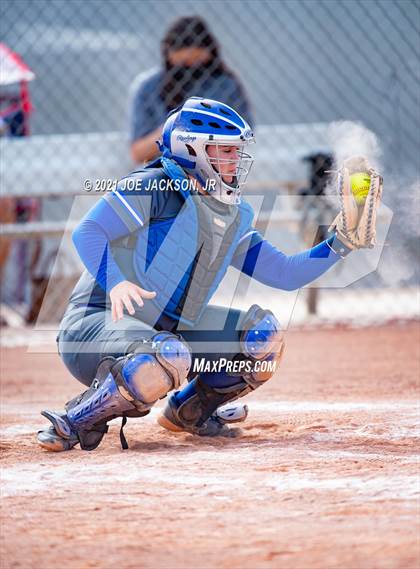 Thumbnail 2 in Safford @ Sabino photogallery.