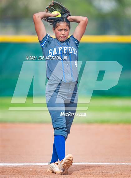 Thumbnail 3 in Safford @ Sabino photogallery.