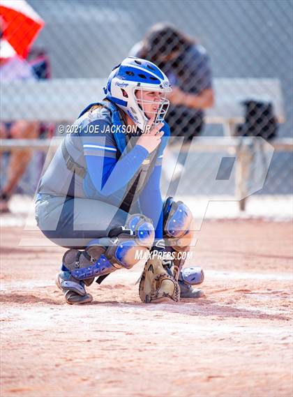 Thumbnail 2 in Safford @ Sabino photogallery.