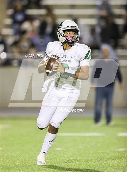 Thumbnail 1 in St. Joseph @ Bullard (CIF CS Division II Round 1 Playoff) photogallery.