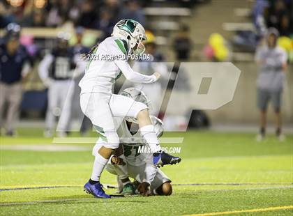 Thumbnail 2 in St. Joseph @ Bullard (CIF CS Division II Round 1 Playoff) photogallery.