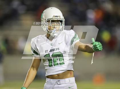 Thumbnail 3 in St. Joseph @ Bullard (CIF CS Division II Round 1 Playoff) photogallery.