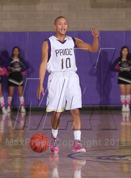 Thumbnail 2 in Vacaville Christian @ Bradshaw Christian (Senior Night) photogallery.