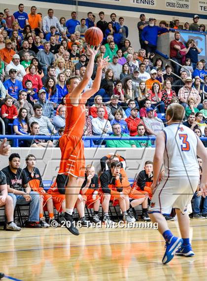 Thumbnail 3 in Cedar Ridge vs. Lamar (AAA 3A Round Two) photogallery.