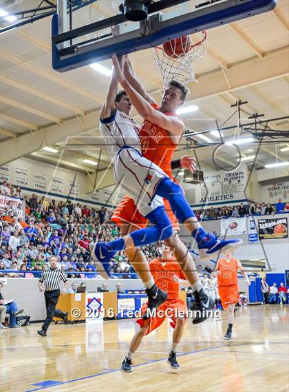 Thumbnail 2 in Cedar Ridge vs. Lamar (AAA 3A Round Two) photogallery.