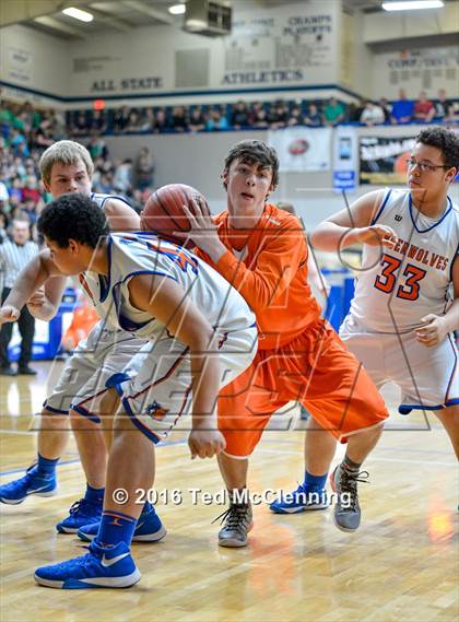 Thumbnail 3 in Cedar Ridge vs. Lamar (AAA 3A Round Two) photogallery.
