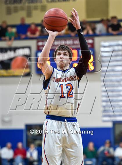 Thumbnail 3 in Cedar Ridge vs. Lamar (AAA 3A Round Two) photogallery.