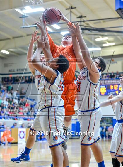 Thumbnail 1 in Cedar Ridge vs. Lamar (AAA 3A Round Two) photogallery.