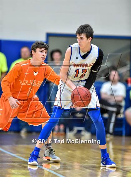 Thumbnail 1 in Cedar Ridge vs. Lamar (AAA 3A Round Two) photogallery.
