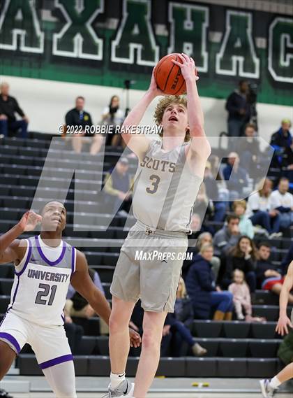 Thumbnail 2 in University vs. Highland Park (UIL 5A Region 2 Bi-District Playoff) photogallery.