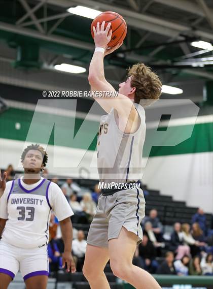 Thumbnail 2 in University vs. Highland Park (UIL 5A Region 2 Bi-District Playoff) photogallery.