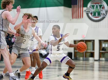 Thumbnail 1 in University vs. Highland Park (UIL 5A Region 2 Bi-District Playoff) photogallery.