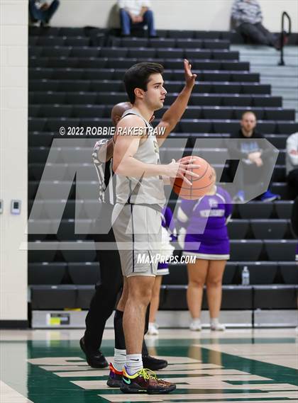 Thumbnail 3 in University vs. Highland Park (UIL 5A Region 2 Bi-District Playoff) photogallery.