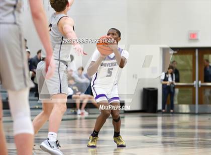 Thumbnail 1 in University vs. Highland Park (UIL 5A Region 2 Bi-District Playoff) photogallery.