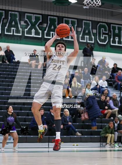 Thumbnail 1 in University vs. Highland Park (UIL 5A Region 2 Bi-District Playoff) photogallery.