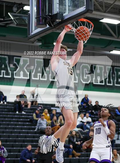 Thumbnail 3 in University vs. Highland Park (UIL 5A Region 2 Bi-District Playoff) photogallery.