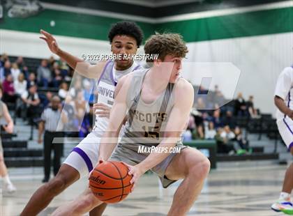 Thumbnail 1 in University vs. Highland Park (UIL 5A Region 2 Bi-District Playoff) photogallery.