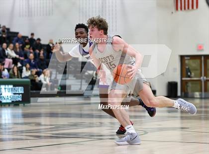 Thumbnail 3 in University vs. Highland Park (UIL 5A Region 2 Bi-District Playoff) photogallery.