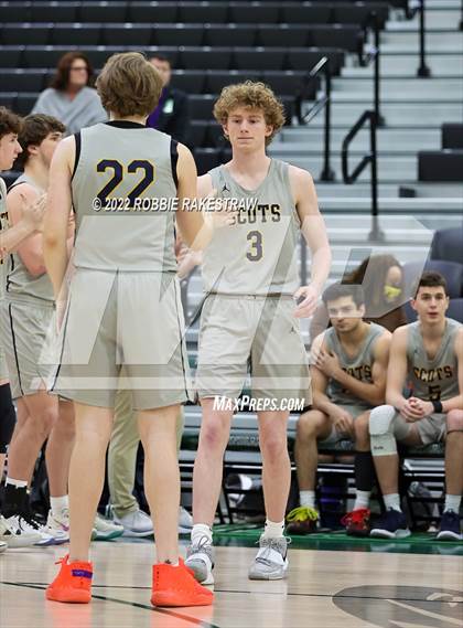 Thumbnail 1 in University vs. Highland Park (UIL 5A Region 2 Bi-District Playoff) photogallery.