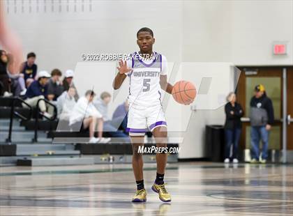 Thumbnail 2 in University vs. Highland Park (UIL 5A Region 2 Bi-District Playoff) photogallery.