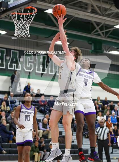 Thumbnail 2 in University vs. Highland Park (UIL 5A Region 2 Bi-District Playoff) photogallery.