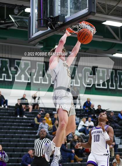 Thumbnail 1 in University vs. Highland Park (UIL 5A Region 2 Bi-District Playoff) photogallery.