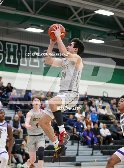 Thumbnail 1 in University vs. Highland Park (UIL 5A Region 2 Bi-District Playoff) photogallery.