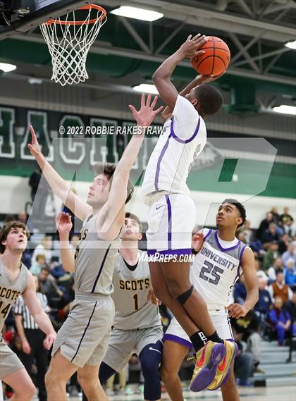 Thumbnail 1 in University vs. Highland Park (UIL 5A Region 2 Bi-District Playoff) photogallery.