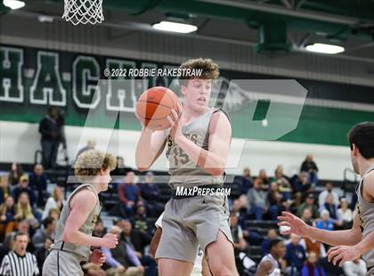 Thumbnail 1 in University vs. Highland Park (UIL 5A Region 2 Bi-District Playoff) photogallery.