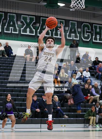 Thumbnail 2 in University vs. Highland Park (UIL 5A Region 2 Bi-District Playoff) photogallery.