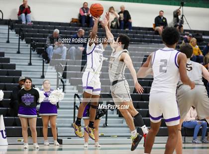 Thumbnail 2 in University vs. Highland Park (UIL 5A Region 2 Bi-District Playoff) photogallery.