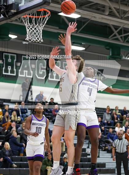 Thumbnail 3 in University vs. Highland Park (UIL 5A Region 2 Bi-District Playoff) photogallery.