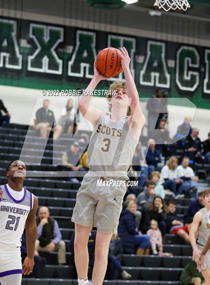 Thumbnail 3 in University vs. Highland Park (UIL 5A Region 2 Bi-District Playoff) photogallery.