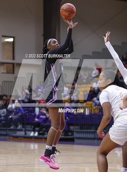 Thumbnail 1 in South Grand Prairie vs. Monterey photogallery.